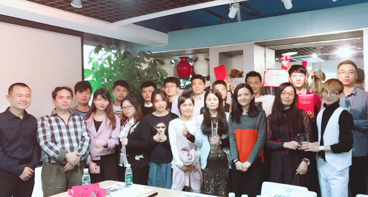 2017第二屆圓桌國際展覽綠裝設(shè)計(jì)獎大賽圓滿落幕