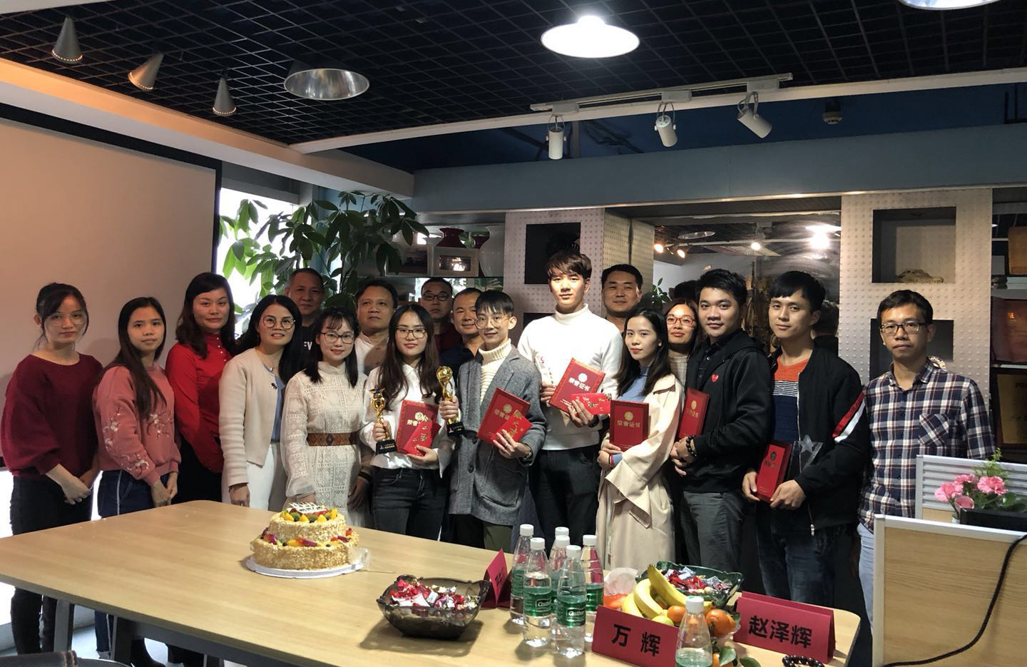 圓桌國(guó)際展覽||第四屆圓桌國(guó)際展覽綠裝設(shè)計(jì)獎(jiǎng)大賽圓滿落幕