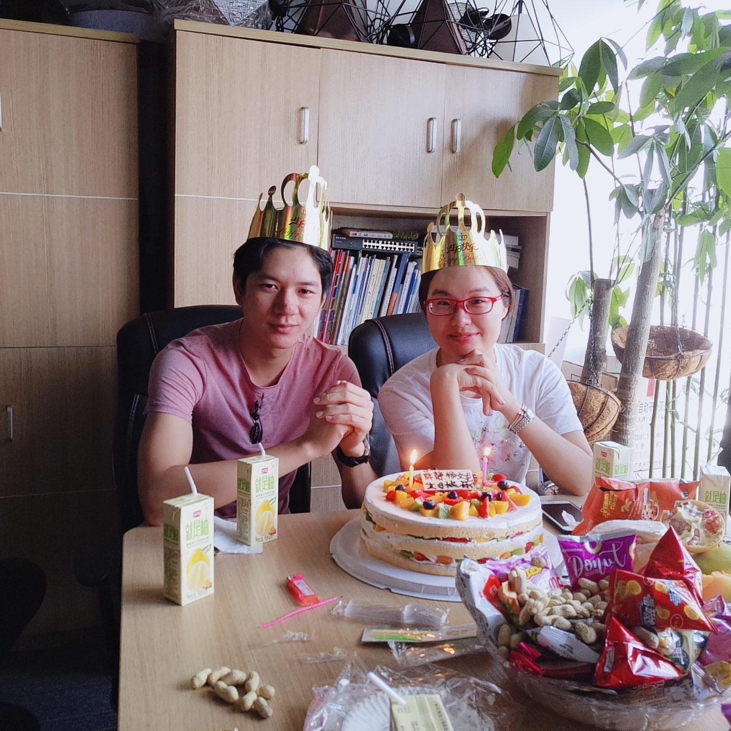 圓桌國際展覽10月份生日會，暖心不止