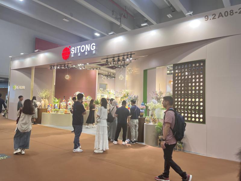 廣交會展位設(shè)計搭建圖片