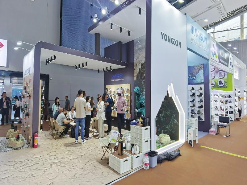 廣交會展位設(shè)計搭建圖片