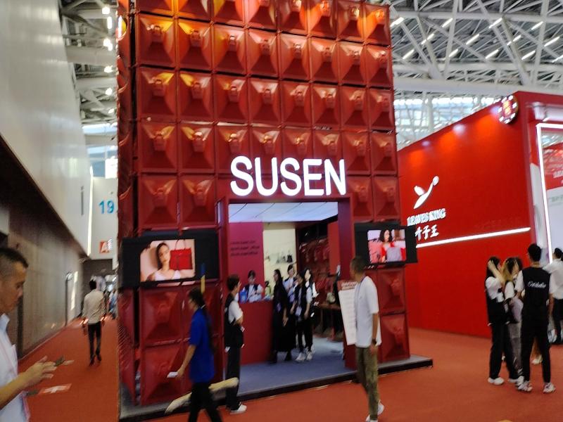 廣交會展位設(shè)計搭建圖片