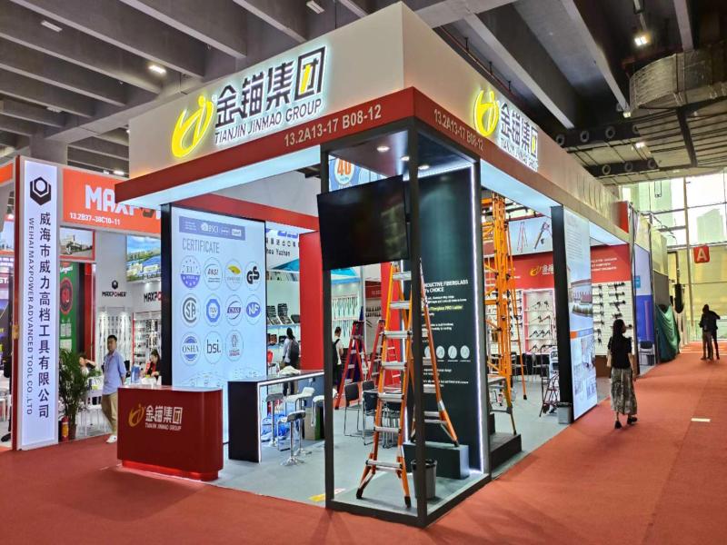 上海勁浪國(guó)際貿(mào)易有限公司的第135屆獲獎(jiǎng)廣交會(huì)展位設(shè)計(jì)搭建圖片