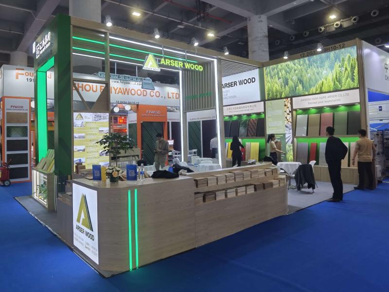 江蘇匯鴻亞森國際貿(mào)易的第135屆獲獎廣交會展位設(shè)計搭建圖片