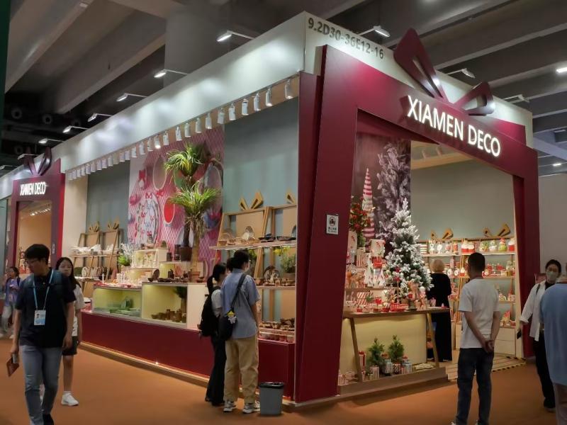 廈門市圣得凱進出口有限公司的第136屆獲獎廣交會展位設計搭建圖片