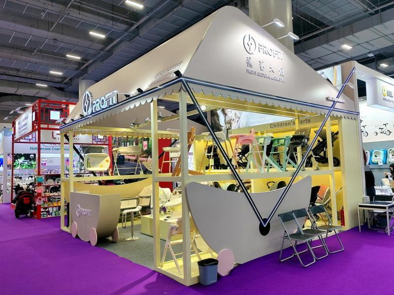 德藝文化創(chuàng)意集團股份有限公司的第136屆獲獎廣交會展位搭建圖片