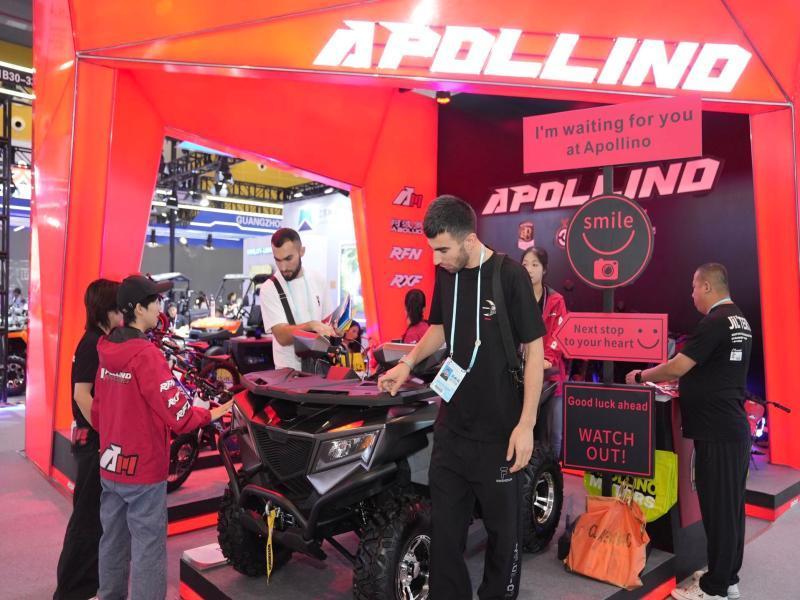 阿波羅運動科技的第136屆獲獎廣交會展位設計搭建圖片