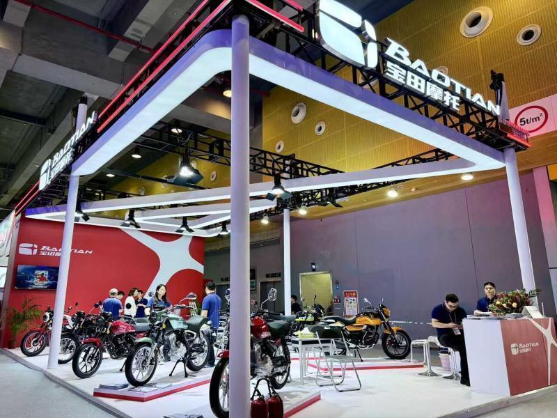 江門市中港寶田摩托車實業(yè)有限公司的第136屆獲獎廣交會展位設計搭建圖片