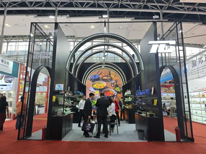 浙江泰辰廚具股份有限公司的第136屆獲獎廣交會展位設計搭建圖片