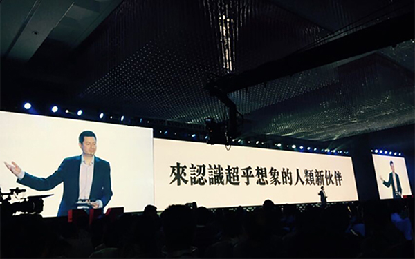 圓桌展覽亮相奇點(diǎn)峰會：無人機(jī)創(chuàng)新與未來展望