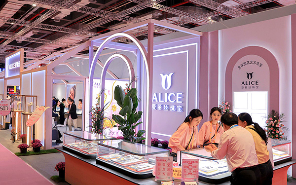 廣州珠寶展臺(tái)設(shè)計(jì)搭建的色彩搭配有什么講究？