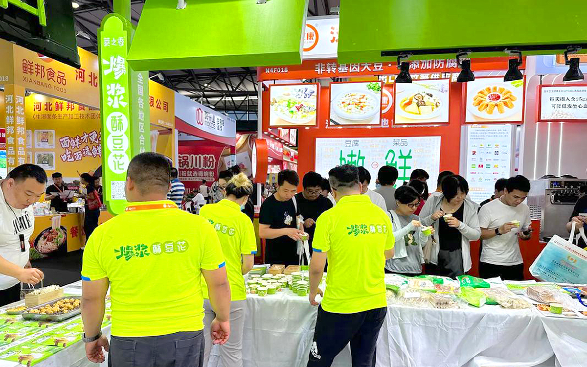 現(xiàn)場試吃區(qū)在食品展臺設(shè)計搭建中具有重要作用