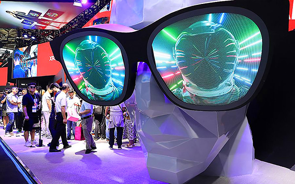 上海國展中心展臺搭建如何融入科技互動元素？