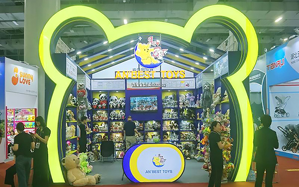 廣交會展臺設(shè)計(jì)如何突出企業(yè)特色？廣交會設(shè)計(jì)技巧