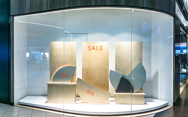 北京展臺搭建公司如何確保透明材質(zhì)隔斷的穩(wěn)固性？