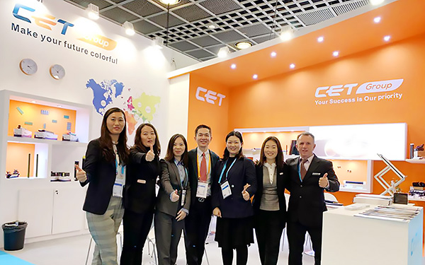 如何保證廣州展會設(shè)計方案滿足客戶需求？