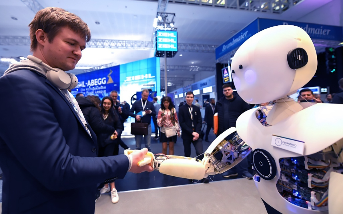 機(jī)器人展覽會(huì)設(shè)計(jì)搭建的黑科技一：沉浸式交互體驗(yàn)