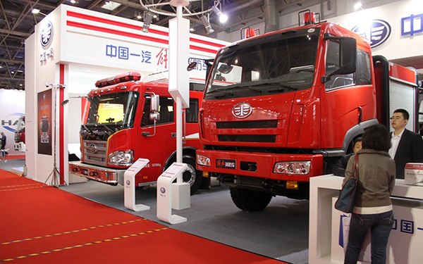 在深圳展臺設(shè)計制作中，展商如何運用好科技元素？