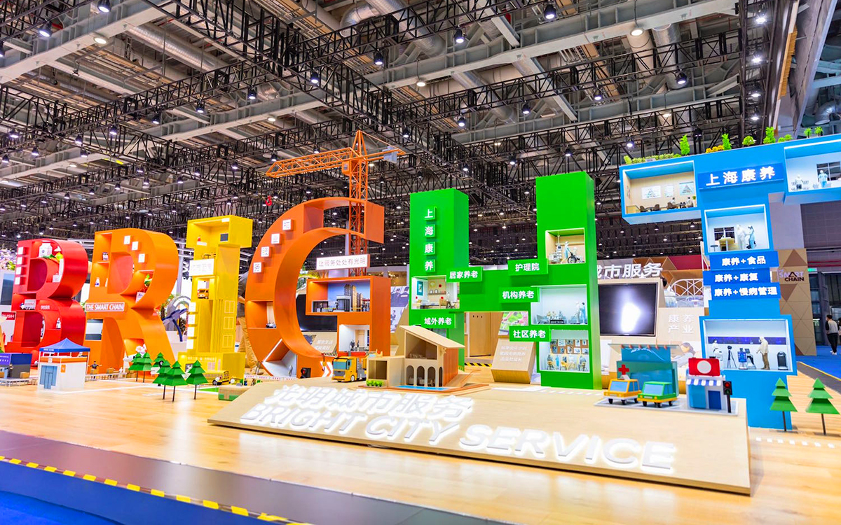 在展覽會展臺搭建中，喚醒品牌記憶的顏色搭配策略