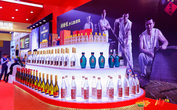 在糖酒會展會布置中，如何通過視覺陳列吸引顧客？